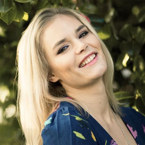 Marja Kihlström Tunnettu bloggaaja ja seksuaaliterapeutti