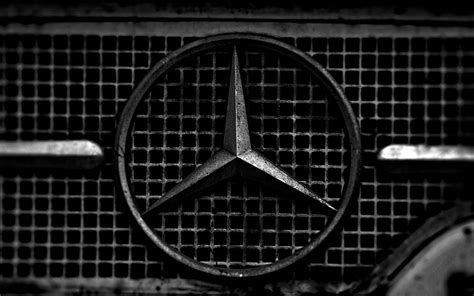 Mercedes Benz Logo Wallpaper 4k