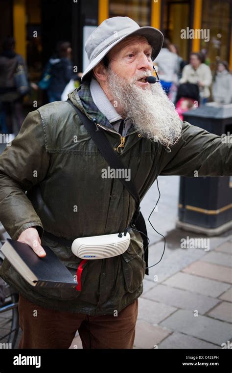 Christian Street Evangelist Hi Res Stock Photography And Images Alamy