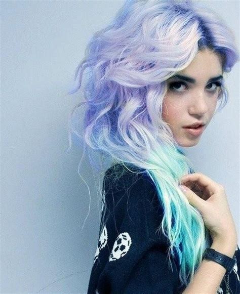 Pastel Goth An Introduction To Goths Lighter Side Pelo Multicolor