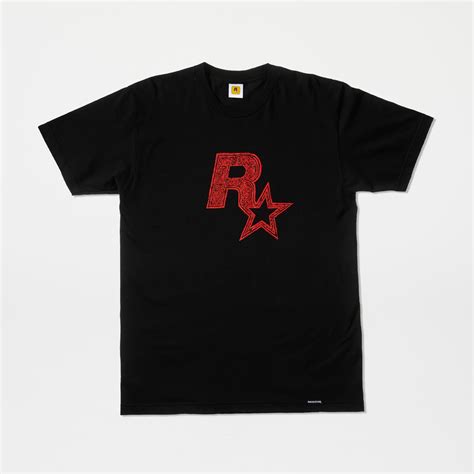 T Shirt En Linogravure Avec Le Logo Rockstar Games Rouge Sur Noir Rockstar Store