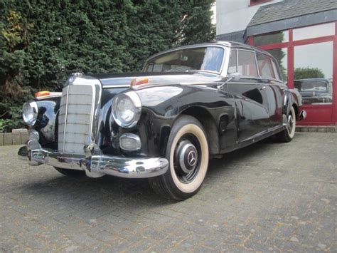 If you know anyone amongst your friends, family or in your neighborhood who own any old or classic mercedes. 1960 Mercedes-Benz 300 W186 Adenauer is listed For sale on ClassicDigest in Hermannstraße 11DE ...
