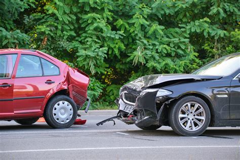 Car Accident Lawyer in Long Island | Free Consultations