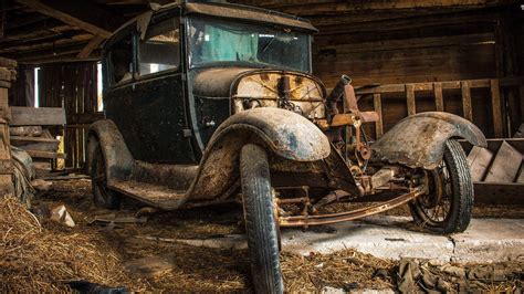 abandoned rusted 1930 ford model t [2400 x 1350] abandonedporn rusty cars old classic cars