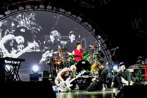 Red Hot Chili Peppers To Live Stream Performance At Egypts Pyramids