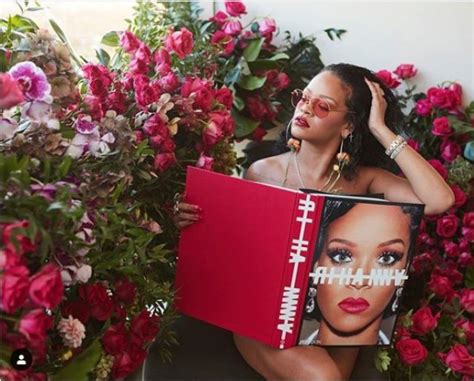 Rihanna Naked Pose To Advertise New Book Metro News