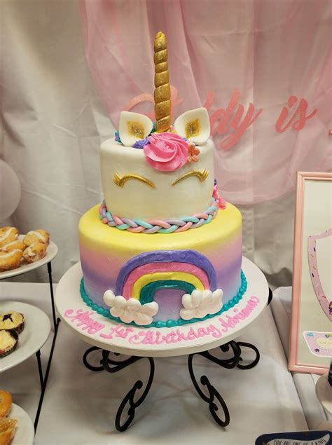 unicorn themed cake | Unicorn themed cake, Themed cakes, Cake
