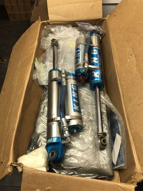 King Shocks For 07 13 Chevy Silverado 1500 Rears Only For Sale In La