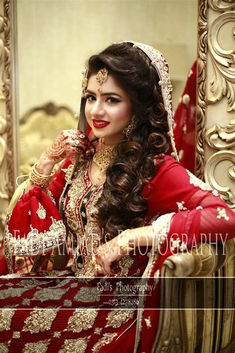 Kashee's offer various types of. Hair do | Pakistani bridal dresses, Pakistani bridal ...
