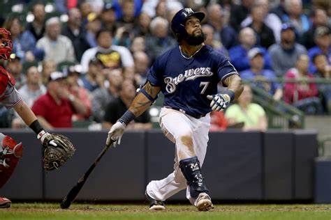 Eric Thames Once Faked That He Was Charging The Mound In Korea Barstool Sports