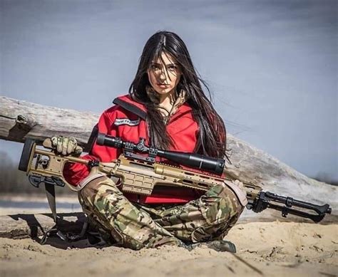 Gunslinger Girl Big Guns N Girls Tactical Gear Airsoft Firearms Photo Sessions Weapons
