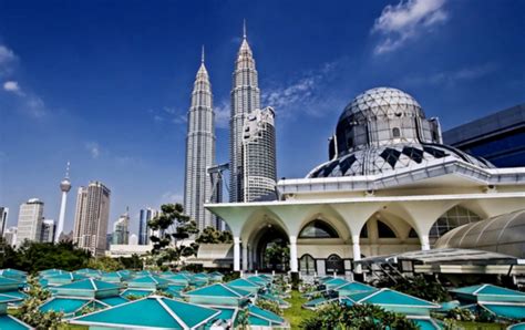 Islam adalah agama etnis sejak malaysia berdiri. Formula bahagia Islam | Harian Metro