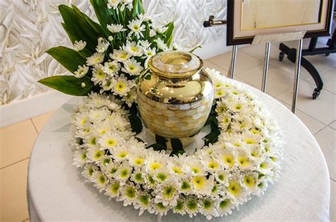 Traditional Funeral And At Home Funeral Golden Haven