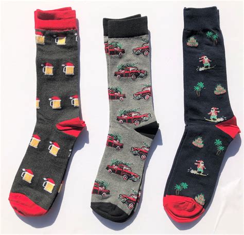 3 Pairs Mens Premium Cotton Christmas Holiday Socks Surfin Santa Socks