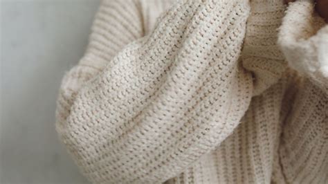 Jangan Sampai Salah Ini Cara Merawat Knitwear Agar Awet Haluan Lifestyle