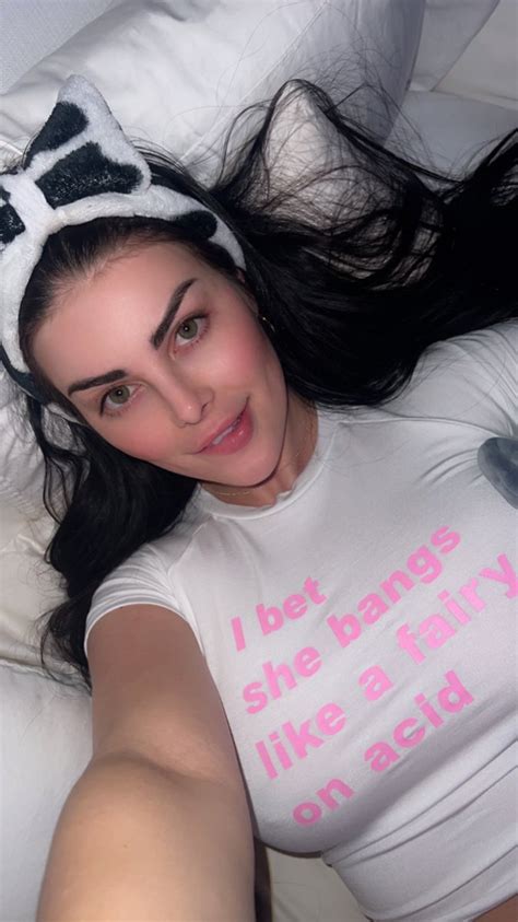 Katy Jo On Twitter What The Shirt Says Chatting Now Https Onlyfans Katyjoraelyn