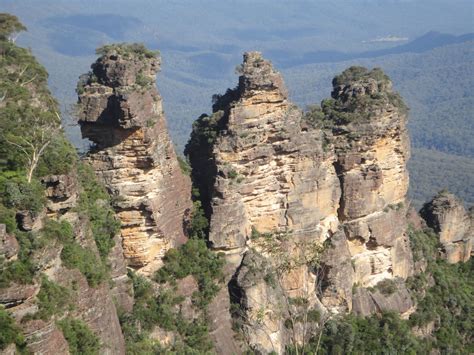 Colourfulworld A Z Of Australia T Is For The Three Sisters