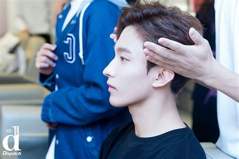 15 Male Idols With The Best Side Profile According To Koreans