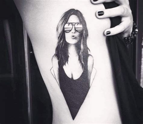 Woman With Sunglasses Tattoo By Balazs Bercsenyi Post 18305 Hand Tattoos For Guys Tattoos