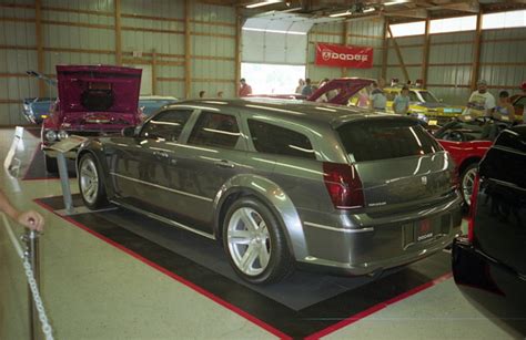 2003 Dodge Magnum Concept Car A Photo On Flickriver