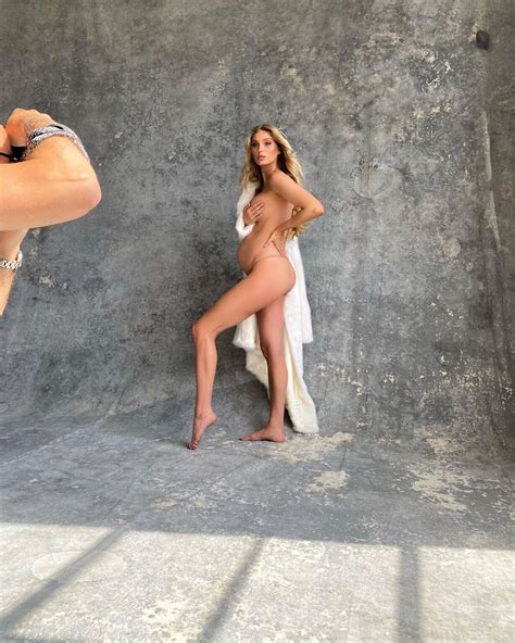 Pregnant Elsa Hosk Shows Her Nude Breasts Pregnant Elsa Hosk Topless And Naked Photos Team Celeb