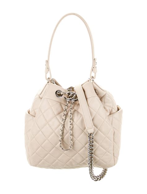 Chanel Surpique Bucket Bag Neutrals Bucket Bags Handbags Cha187873