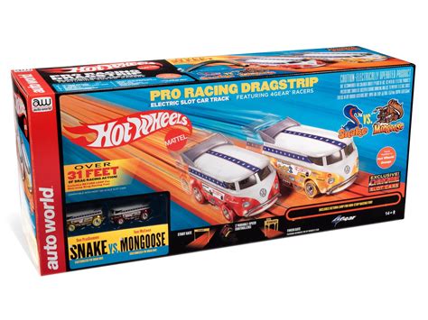 Auto World 31 Hot Wheels Snake Vs Mongoose Pro Racing Dragstrip