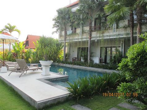 Indah Homestay Prices And Guest House Reviews Baliseminyak