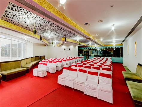 Dream Banquet Hall Is A Well Known Ac Banquet Hall For 500 And Above