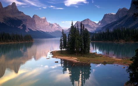 Browse The Beauty Of Jasper National Park In Alberta Canada