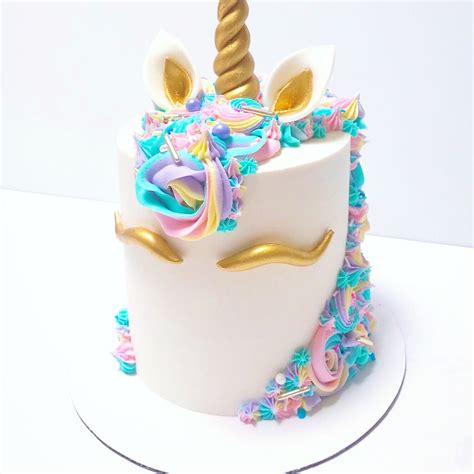 Rainbow Unicorn Cake From Sakurabakingco On Facebook And Instagram