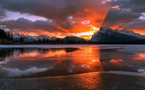 1920x1200 Resolution Canada Alberta Banff National Park 1200p