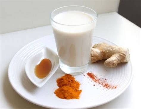 Know How To Prepare Ginger Milk A Must Have Drink For The Winters