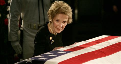 Former Us First Lady Nancy Reagan Dead At 94 Daily Sabah