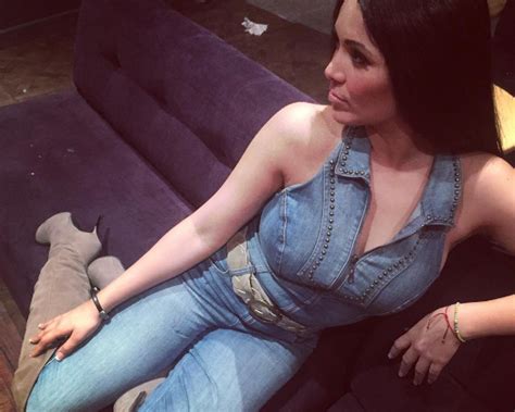 Luna dijo que karla panini le confesó que había besado a su esposo américo garza, y aunque lo dejaron pasar; Karla Luna baila twerking al ritmo del "Shaky Shaky" de ...
