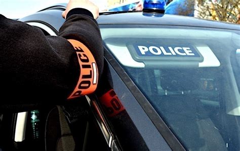Montpellier un dealer propose de la drogue à un policier de la Bac