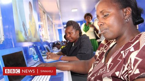 Wanawake Wajifunza Kutumia Teknolojia Kenya Bbc News Swahili
