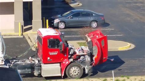 Broke Down Semi Truck Repair For Kids And Toddlers Youtube