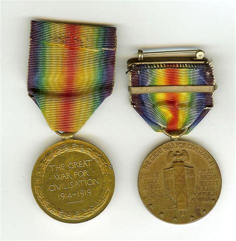 Four Bees World War 1 Service Medal United States And Canada