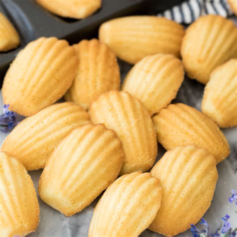 Madeleines The Best Easiest Recipe With Video Sugar Spun Run