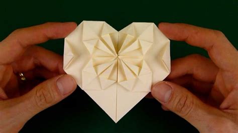 How To Fold An Origami Heart With A Starburst Pattern Youtube
