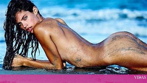 Sara Sampaio Mostra Se Nua Na Praia A Ferver Vidas