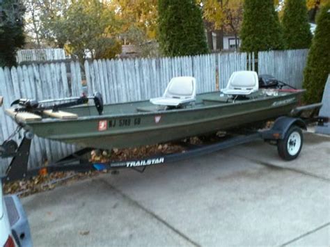 14 Jon Boat Aluminum Bass Boat W Motor Fishfinder Swivel Seats