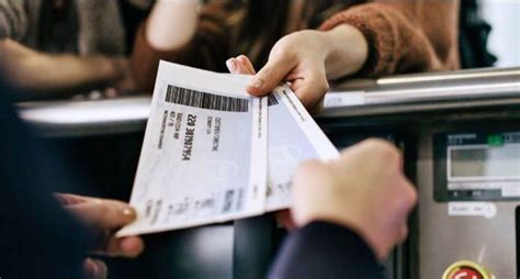 Profeco da consejos a usuarios para comprar boletos de avión Billetes