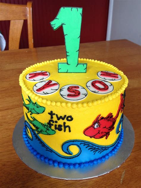 Check out our dr seuss cake selection for the very best in unique or custom, handmade pieces from our shops. Sugar Love Cake Design: Smash Cakes