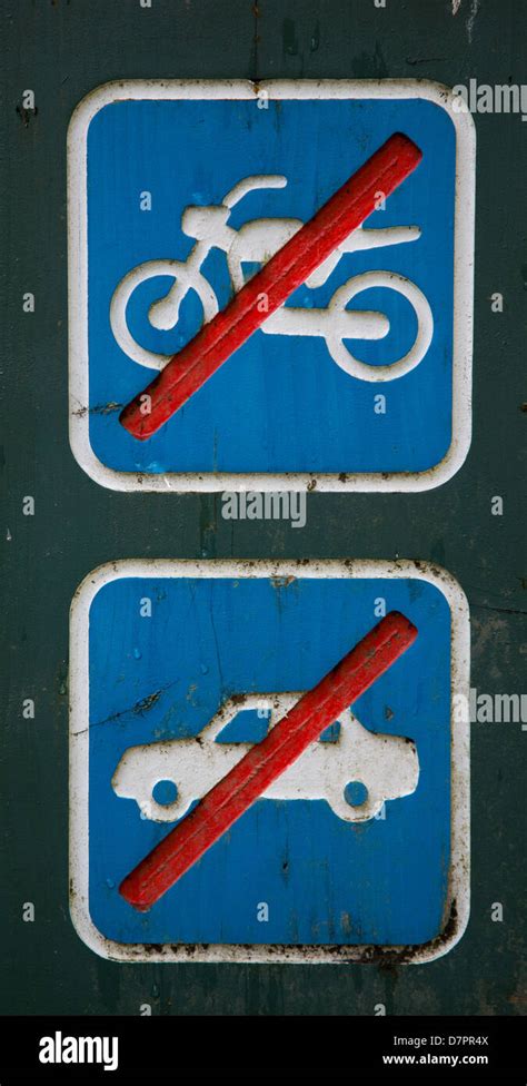 No Motorcycles Sign Hi Res Stock Photography And Images Alamy