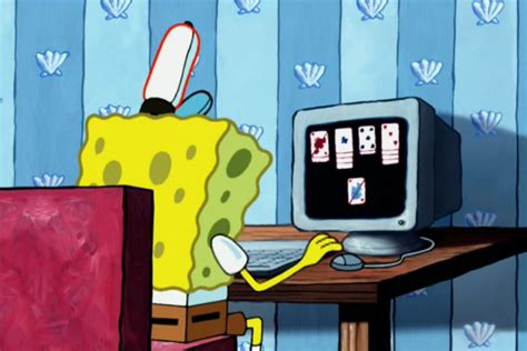 Spongebob On The Computer Spongebob Squarepants Spongebob