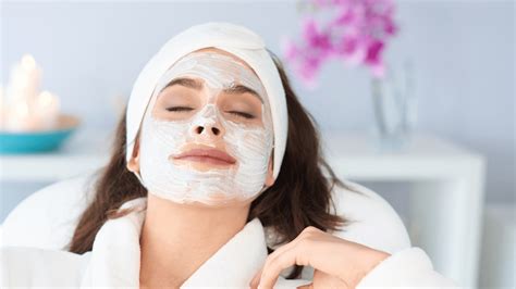 Exfoliation Benefits How Exfoliating Your Face Can Benefit You Gracemed