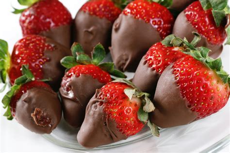 Best Chocolate Covered Strawberry Delivery Services Of