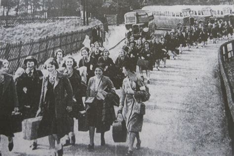 Discover 100 Evacuation Stories From Ww2 Britain Evacuees In Britain